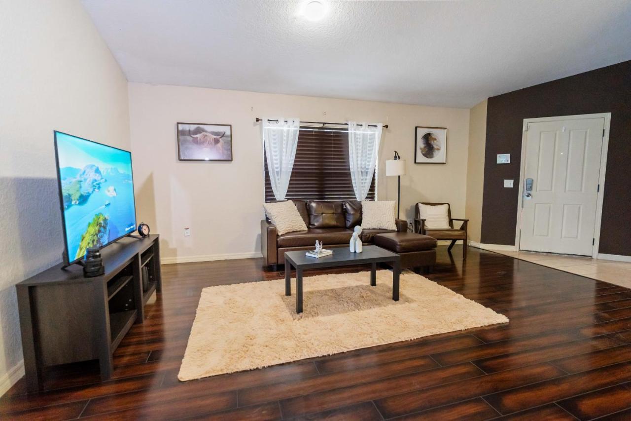 Home In Davenport Cheerful 4-Bedroom With Pool Exterior photo