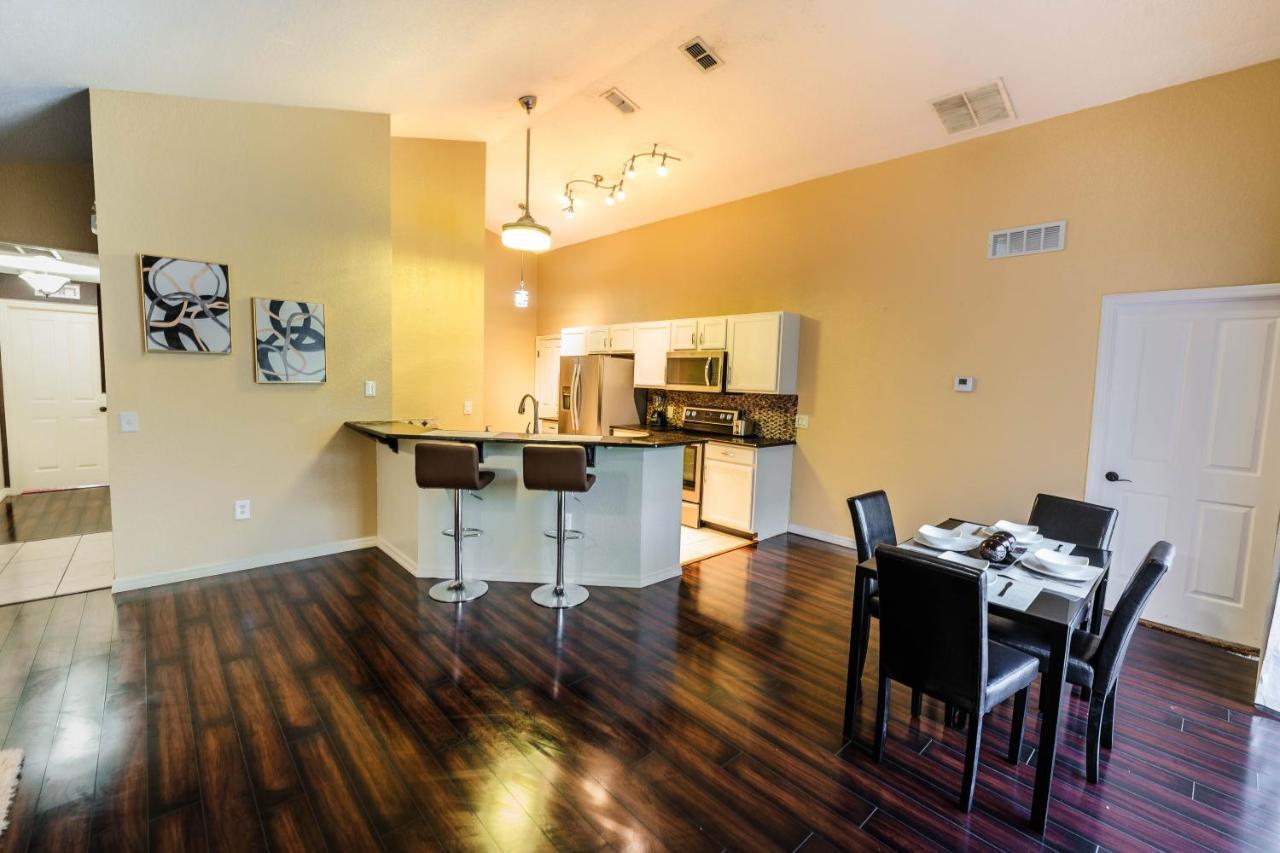 Home In Davenport Cheerful 4-Bedroom With Pool Exterior photo